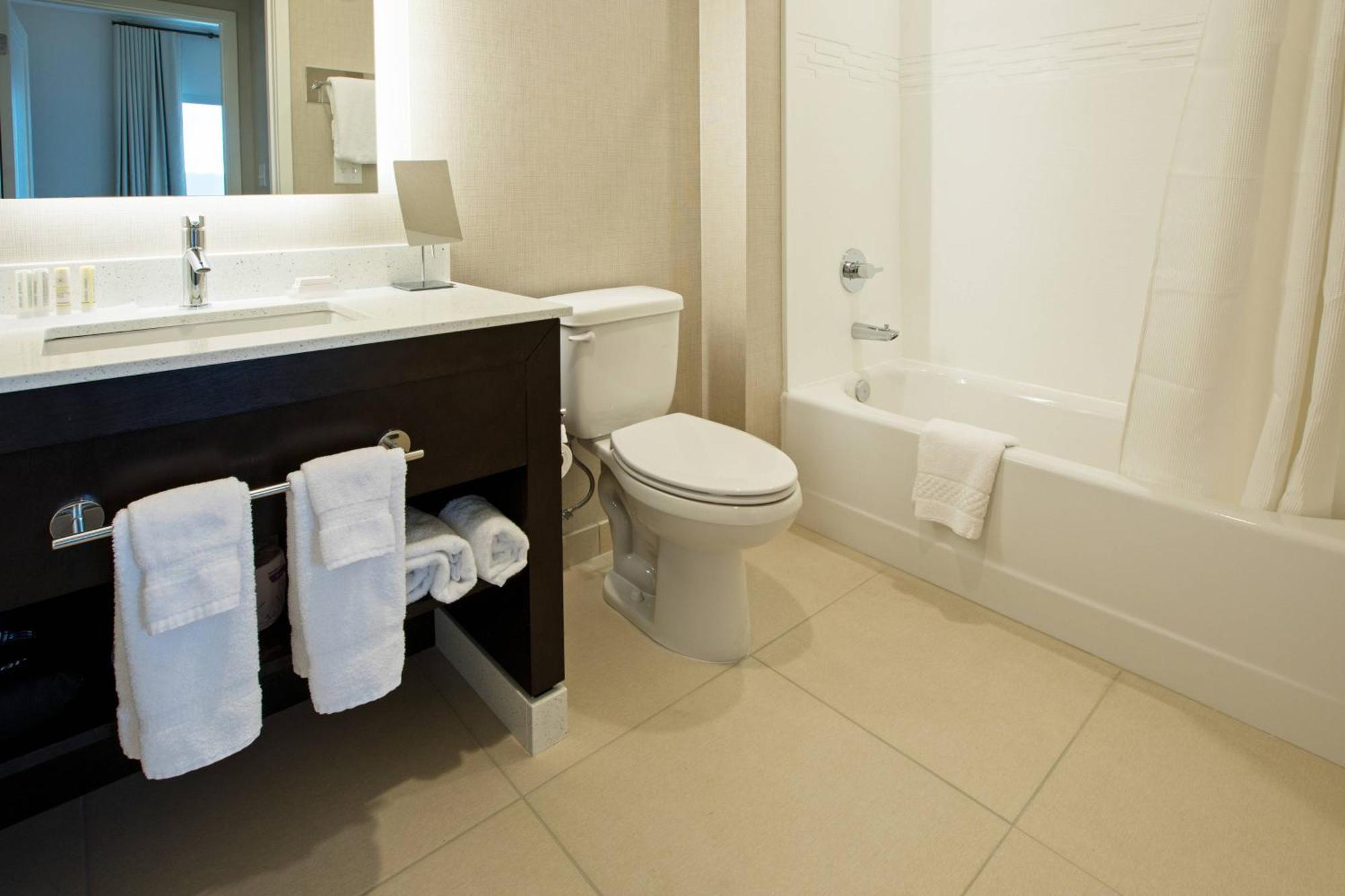 Residence Inn By Marriott Louisville East/Oxmoor Экстерьер фото