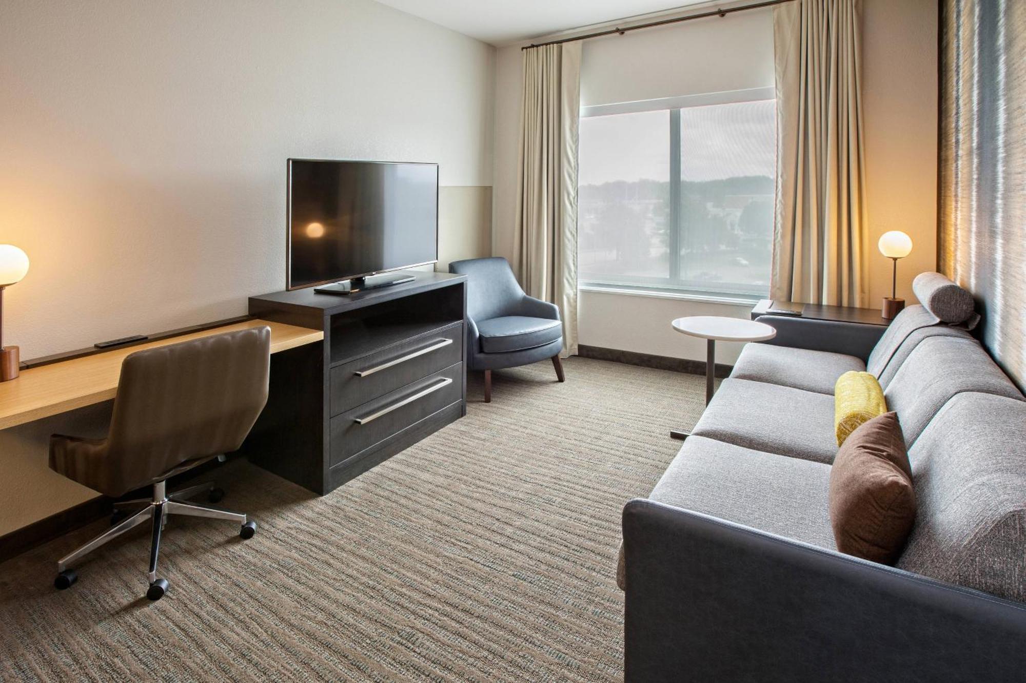 Residence Inn By Marriott Louisville East/Oxmoor Экстерьер фото